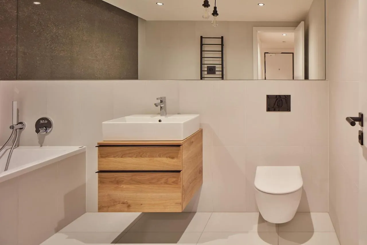 Prague Days - Designer Apts - Garage - Terrace - Easy City Access