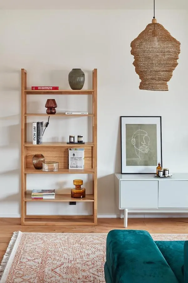 Prague Days - Designer Apts - Garage - Terrace - Easy City Access