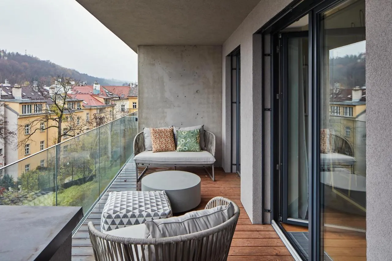Apartment Prague Days - Designer Apts - Garage - Terrace - Easy City Access