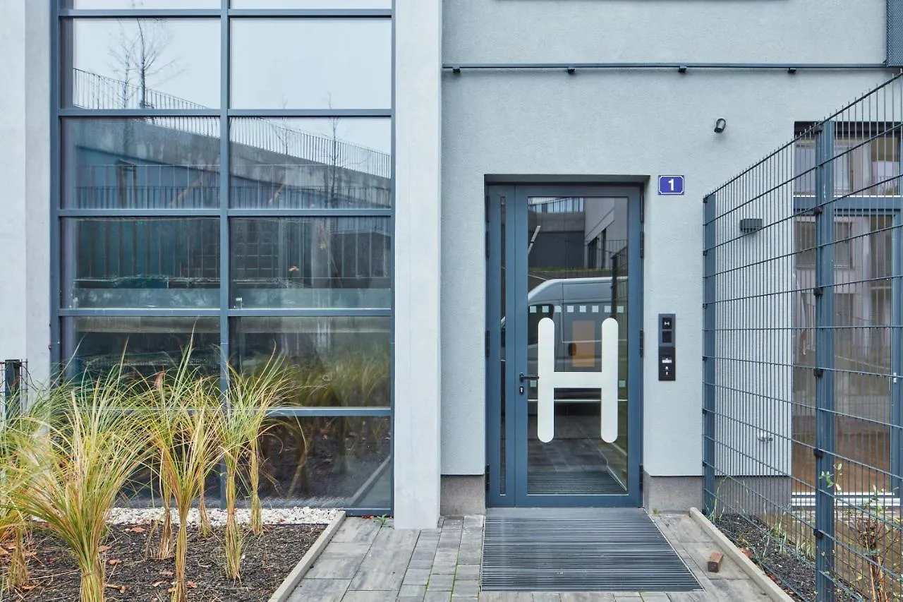 Prague Days - Designer Apts - Garage - Terrace - Easy City Access Apartment