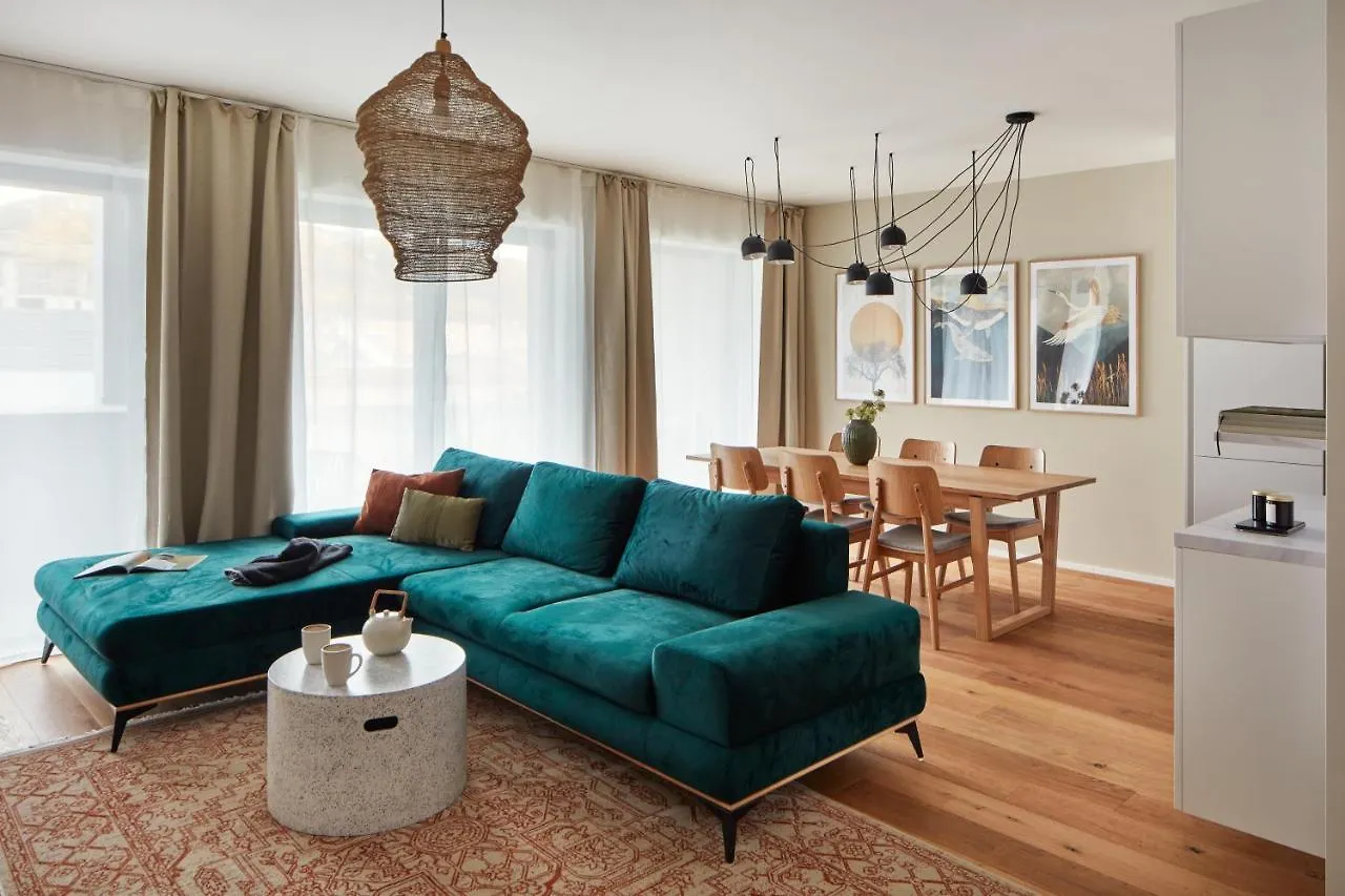 Prague Days - Designer Apts - Garage - Terrace - Easy City Access